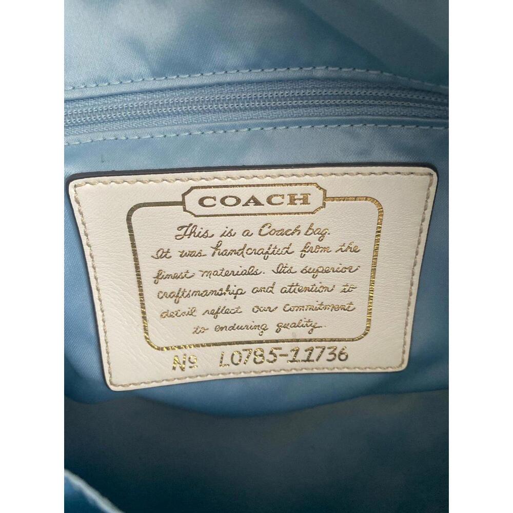 Coach Blues tan, and white with signature Cs - Picture 4 of 4